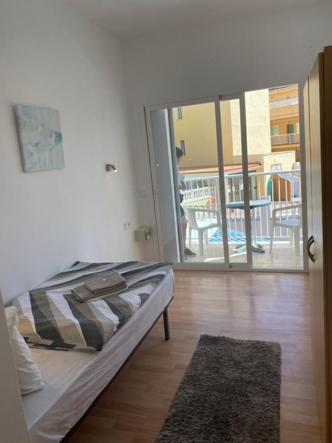 Hostal Villa Senese Peguera Luaran gambar